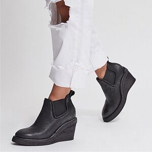 A.S.98 Talen black leather Chelsea ankle wedge boots booties size 38 us 7.5-8